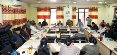  के कांग्रेसले मन्त्रालयसँग कानून निर्माणमा महत्वपूर्ण राज्य व्यवस्था समिति साट्न लागेको हो ? 